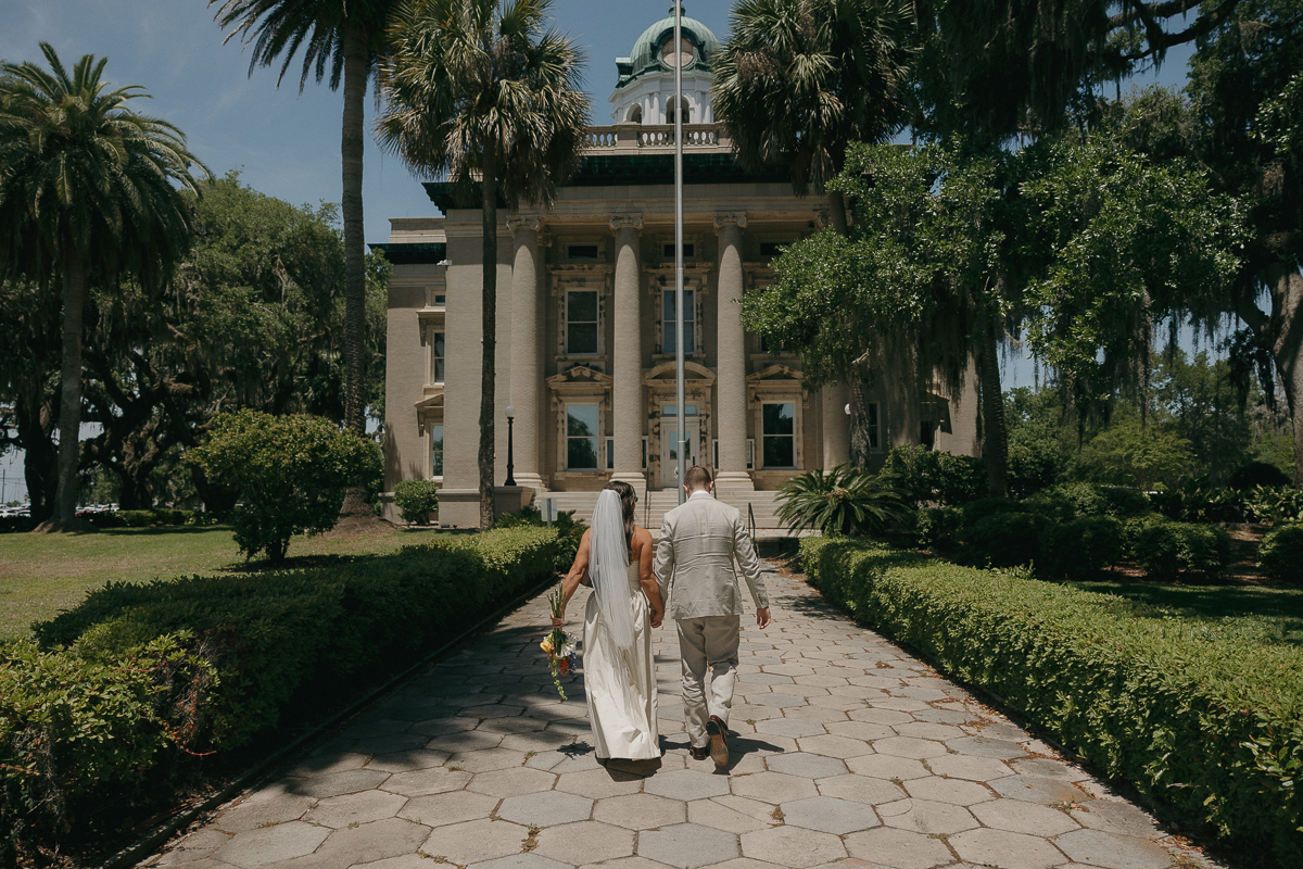historic brunswick courthouse elopement